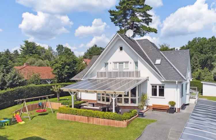 Luxus-Einfamilienhaus in Frohnau mit perfekter Balance aus Eleganz und Gemütlichkeit