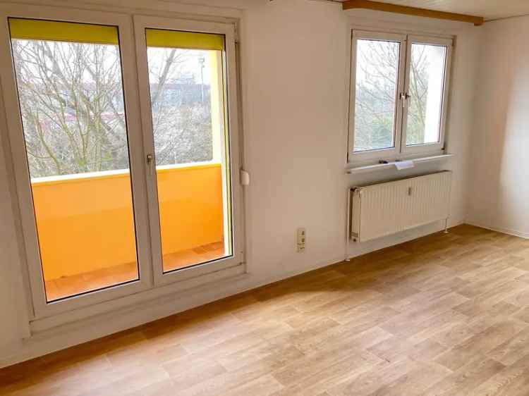 Wir renovieren für Sie - Ihre neue 3-Raum-Wohnung!