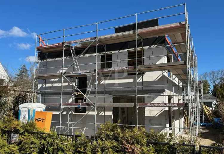 NEUBAU – KFW 40 – Effizienzhaus in schöner Lage von Lichterfelde West!