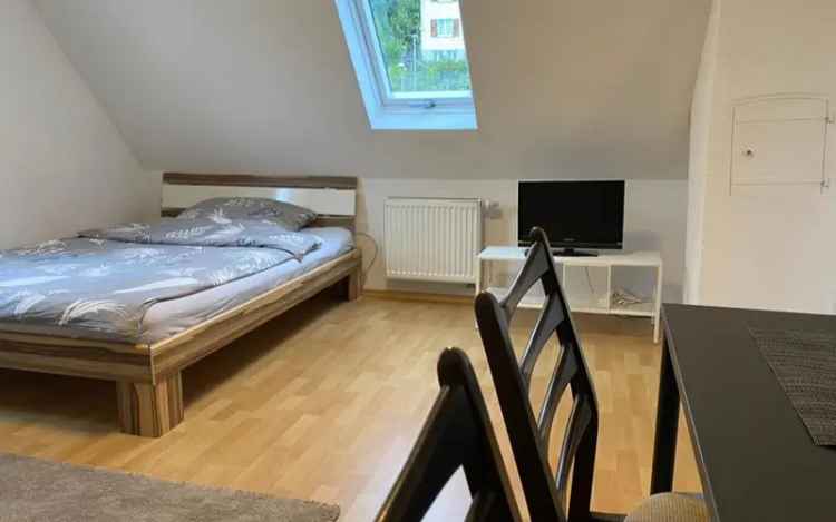 1-Zimmerwohnung in S-Hedelfingen mit TV, offener Küche und Bad/Wc und Waschmaschine