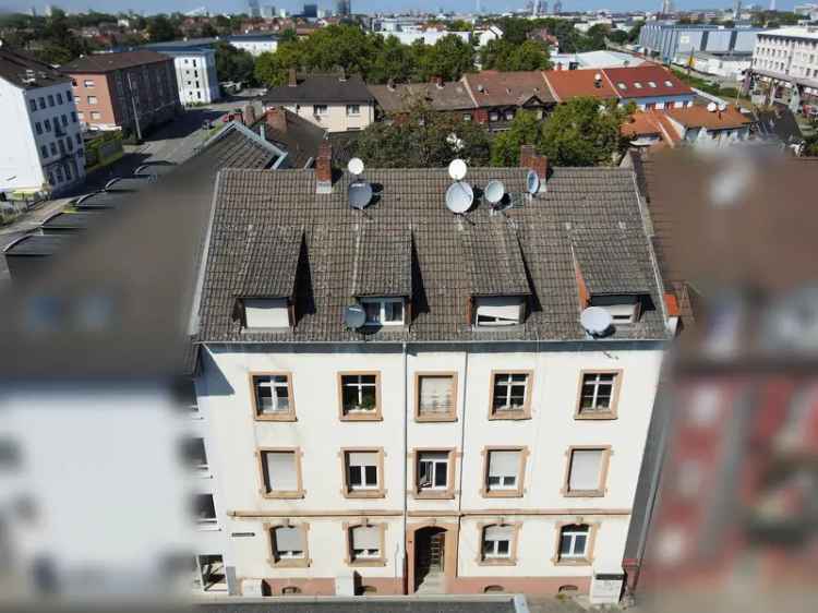 Charmante Dachgeschosswohnung in historischem Gebäude in Mannheim