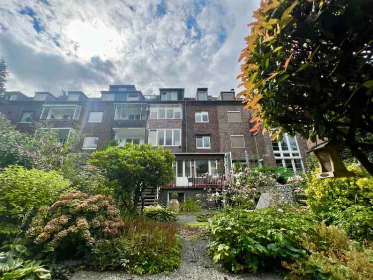 Mehrfamilienhaus Düsseldorf-Derendorf 250m² 3 Etagen Garten Kapitalanlage