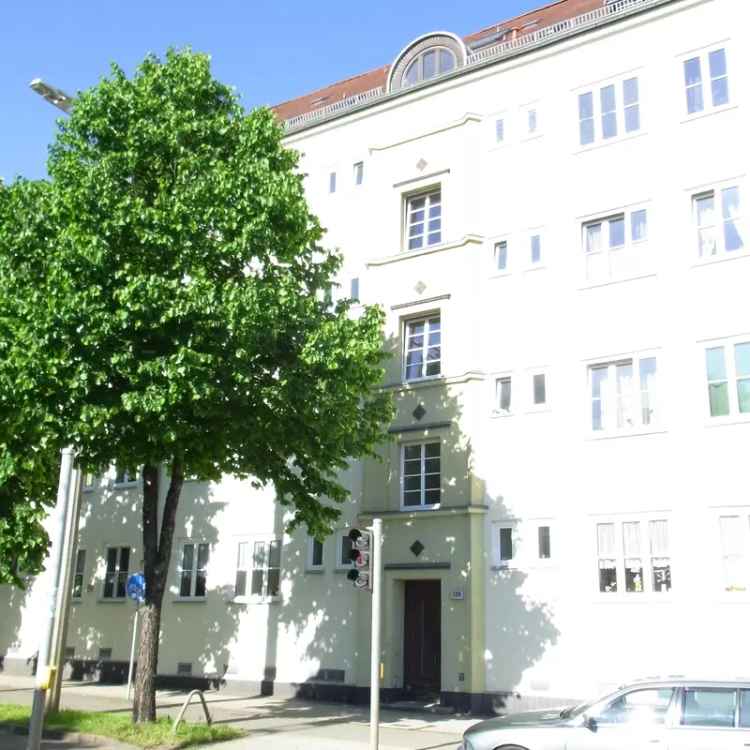 Eutritzsch – komplett neu sanierte & moderne Dachgeschoßwohnung mit Loggia in verkehrsgünstiger Lage