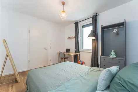 WG-Zimmer (33.74 m²) zur Miete in Berlin (Cunostraße 54a, 14193 Berlin, Germany) - immosurf.de