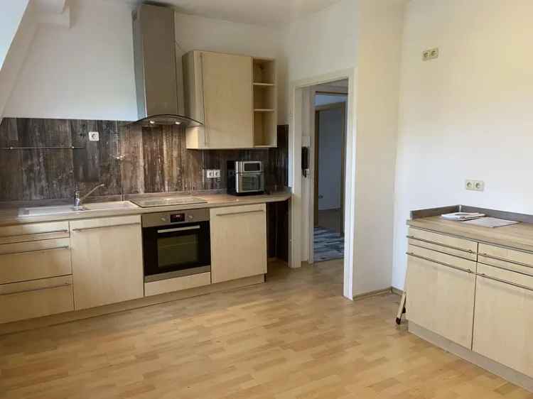 Dachgeschoss Maisonette 3,5 Raum Wohnung in Sterkrade