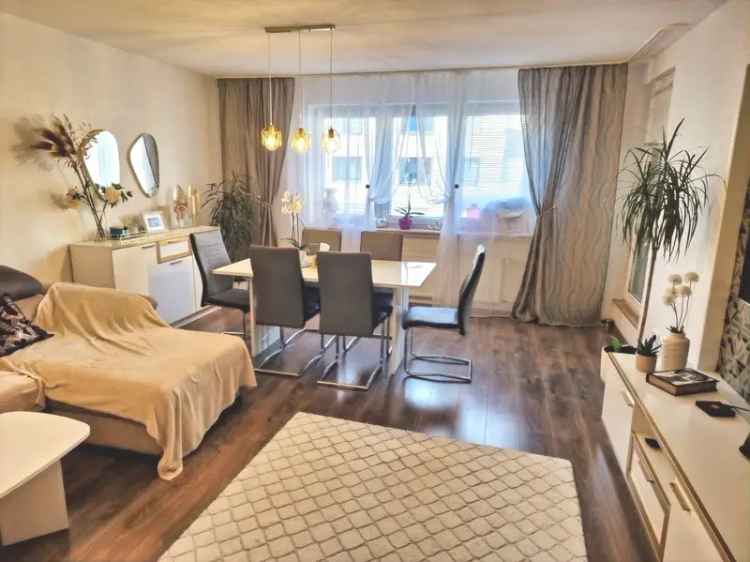 Super Lage, 3 Zimmer Wohnung mit Balkon, Aufzug, Carport