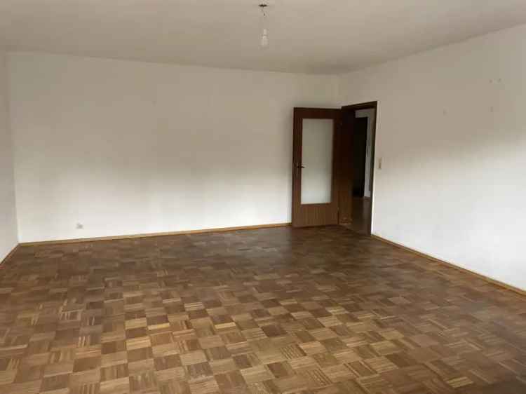 3-Zimmer Wohnung Frankfurt Bornheim Balkon Pool Sauna provisionsfrei