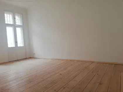 2 Zimmer Wohnung Spandau Altbau Balkon Modernes Bad