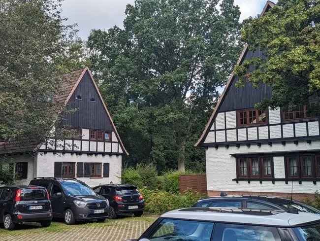 Feine Wohnung im Erdgeschoss mit Terrasse