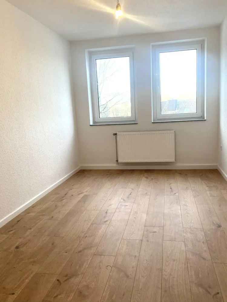 3 Zimmer – Renovierte und moderne Wohnung in Barmen