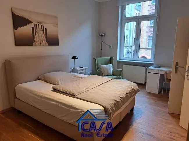 Fußläufig  zur Schweizer Strasse: hochwertig eingerichtetes 1 Zimmer Apartment mit separater Kitchenette