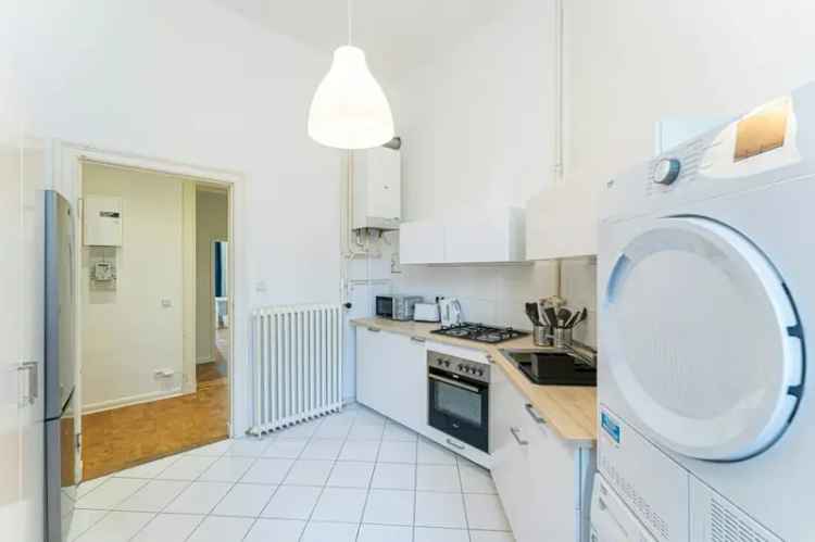 Privatzimmer Berlin 167qm WG Modern Möbliert Internet inklusive