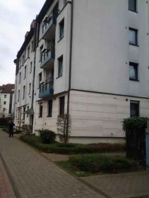 Vermietung 2 Raumwohnung mit Terrasse und kleinem Garten