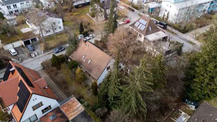 Zweifamilienhaus kaufen in Haar mit traumhaftem Garten und viel Platz