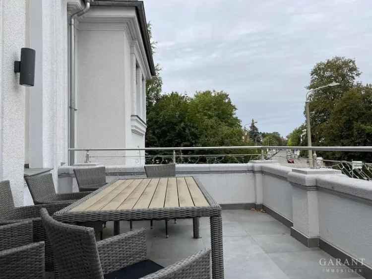 Exklusiv !! - 3 Zimmer-Wohnung inkl. Stellplatz, Terrasse und Balkon - ab Juni 2025 leer