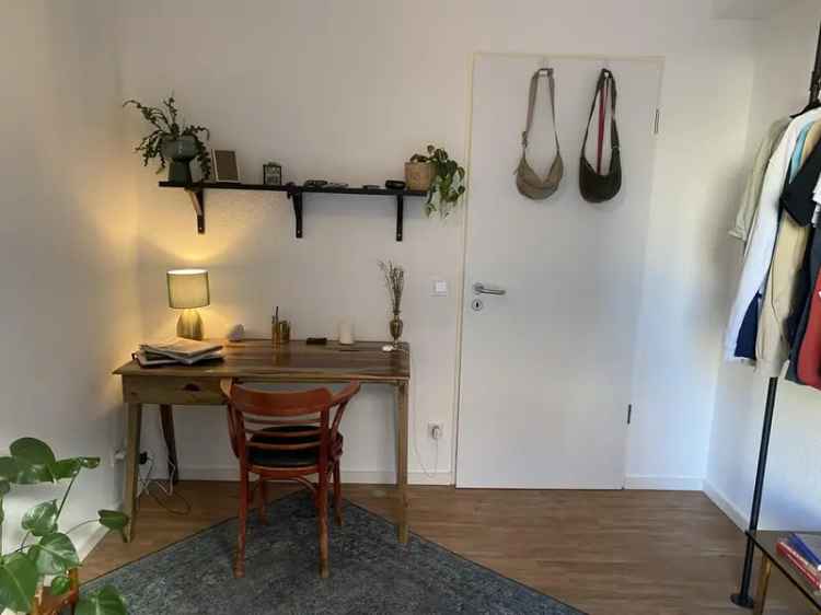 Köln kaufen 4 Zimmer Wohnung direkt am Rheinauhafen mit Terrasse