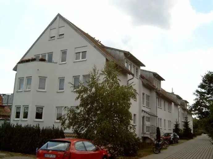 Dresden-Weixdorf – Helle und freundlichem 1-Raum-Wohnung mit Balkon und Stellplatz in einer Stadtvilla