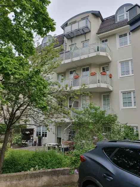 Kaufen 2 Zimmer Eigentumswohnung in Dresden Cotta mit Balkon und Tiefgarage