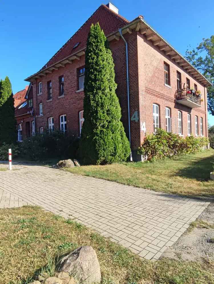 Mieten Gutshof-Wohnung 3 Zimmer Bad Bevensen mit Garten