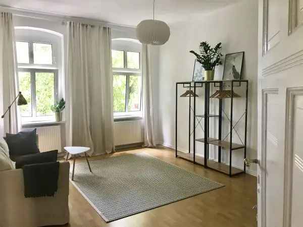 1-Zimmer Altbauwohnung Berlin Mariendorf m
ichtt  ruhig neu renoviert