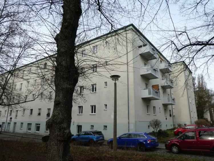 Mieten Wohnung in Top-Lage am Anton-Saefkow-Park voll ausgestattet