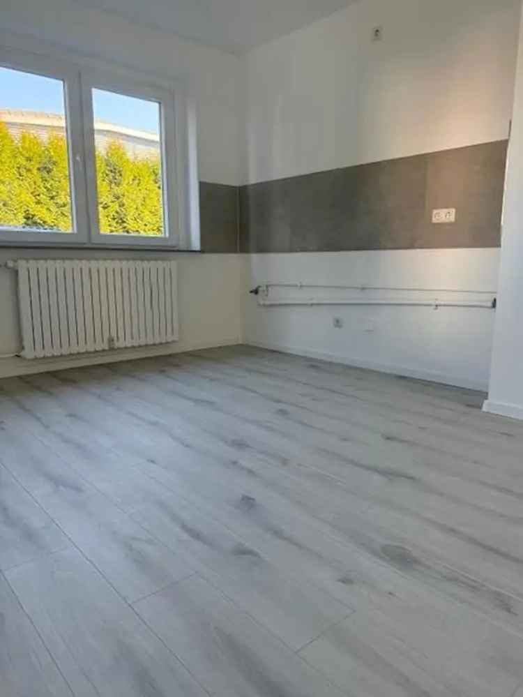 Mieten moderne 2 Zimmer Wohnung in Witten-Annen mit neuer Küche