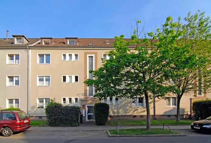 3-Zimmer-Wohnung in Essen Bergerhausen mit hohen Decken!