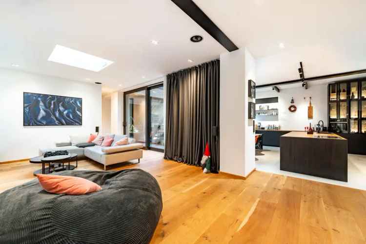KENSINGTON Exklusiv – Urbanes Wohnen neu gedacht: City-Loft mit grüner Oase & smartem Wohnkomfort