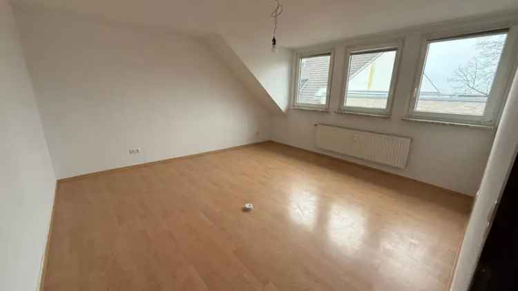 4 Zimmer Wohnung zu vermieten!