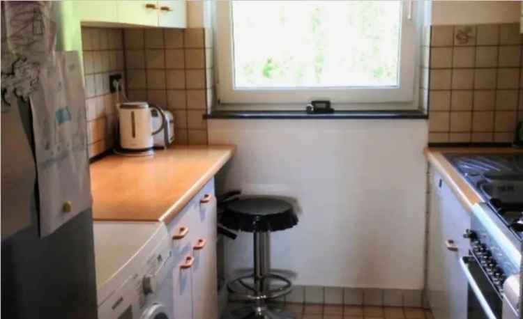 Wolfbusch - Helle, ruhige 3 Zimmer Wohnung im Grünen mit Fernblick, Balkon und Garage
