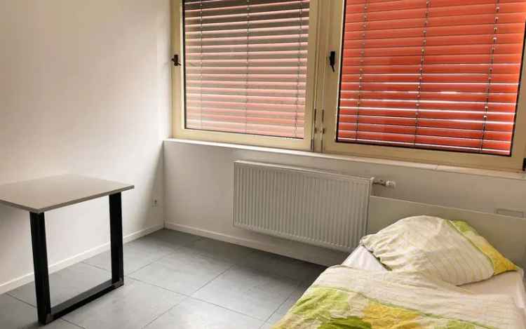 Gästezimmer mit Wlan, Gästeküche, EtagenDusche/Wc, Waschmaschine, Trockner