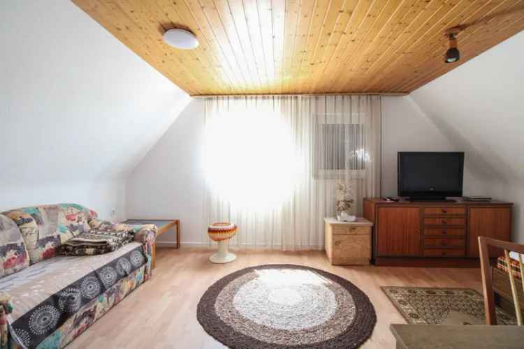 Gemütliches Einfamilienhaus in ruhiger Lage in Backnang – Viel Potenzial für individuelle Gestaltung