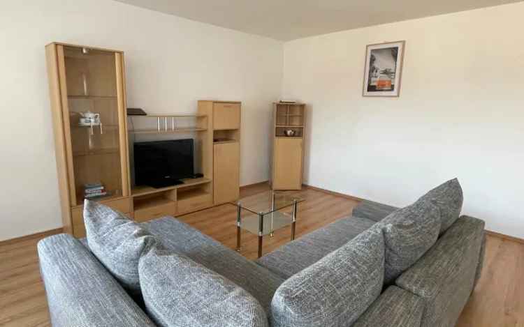 grosse 2-Zimmerwohnung mit TV, Internet, Doppelbett, Bad/Wc, Küche und Waschmaschine
