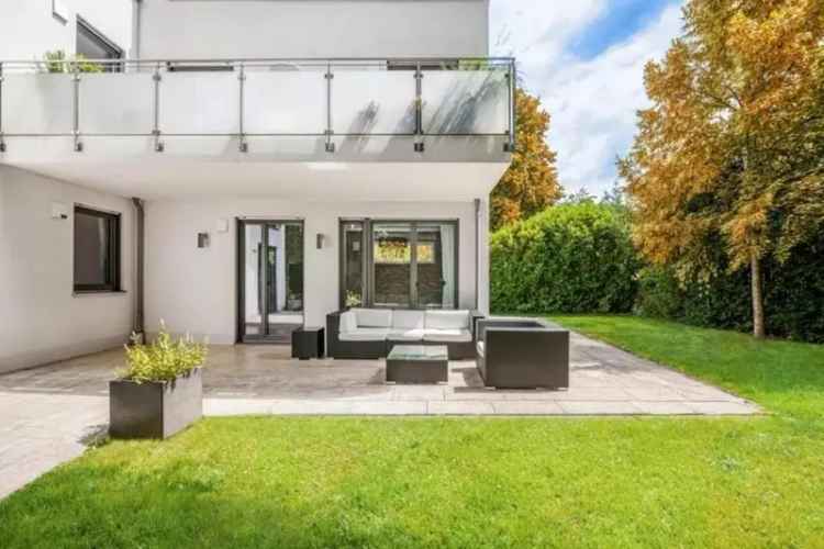 Schöne 2-Zimmer-EG-Wohnung mit EBK Toplage im Norden von München