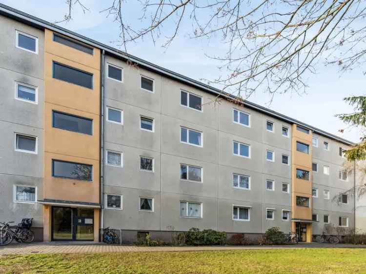 Gepflegte, vermietete 3-Zimmer-Eigentumswohnung mit Balkon im grünen Spandau (WE206)
