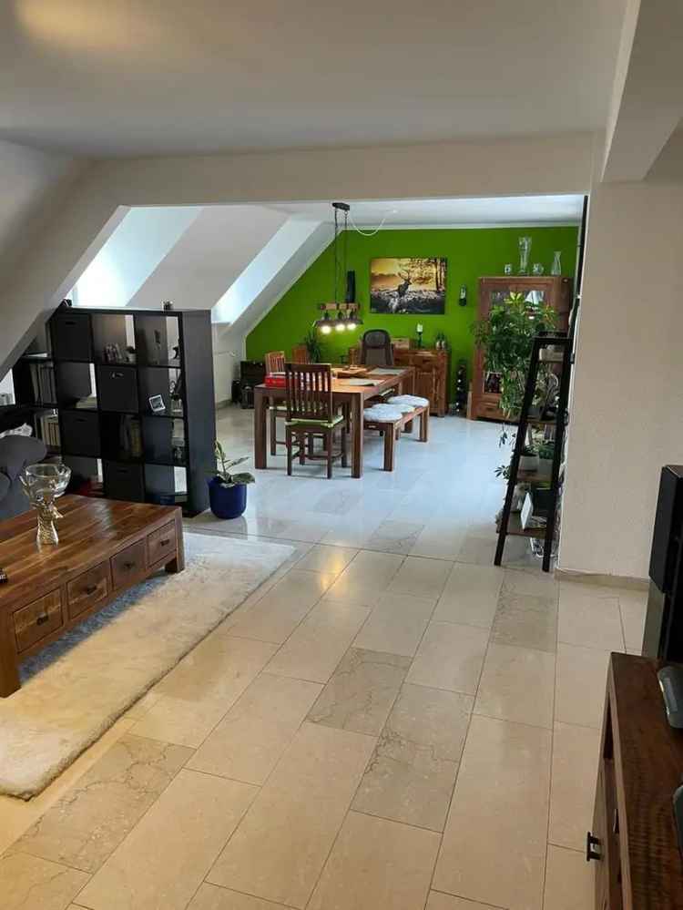 Mieten 2 Zimmer Wohnung mit Dachterrasse und Rheinblick in Leverkusen-Hitdorf