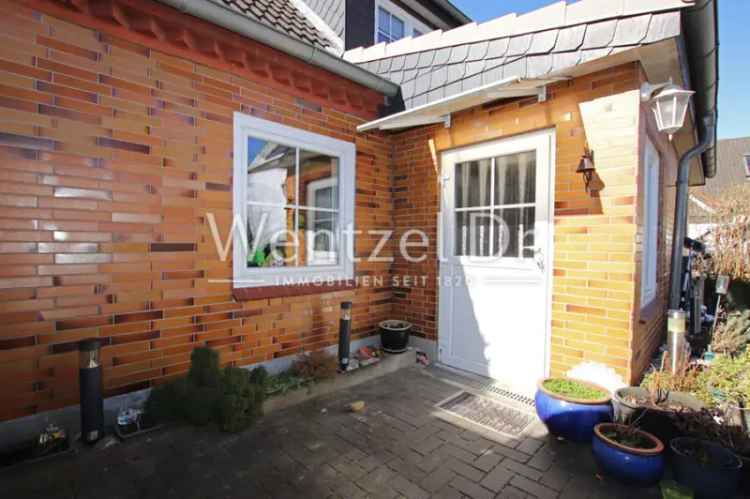 Charmantes Einfamilienhaus mit Terrasse, Garage und Gartenhaus in Grube