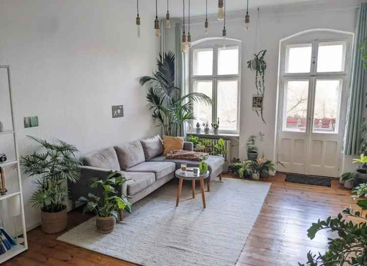 Wohnung tauschen 2,5 Zimmer Altbau Neukölln mit Balkon und Kanalblick