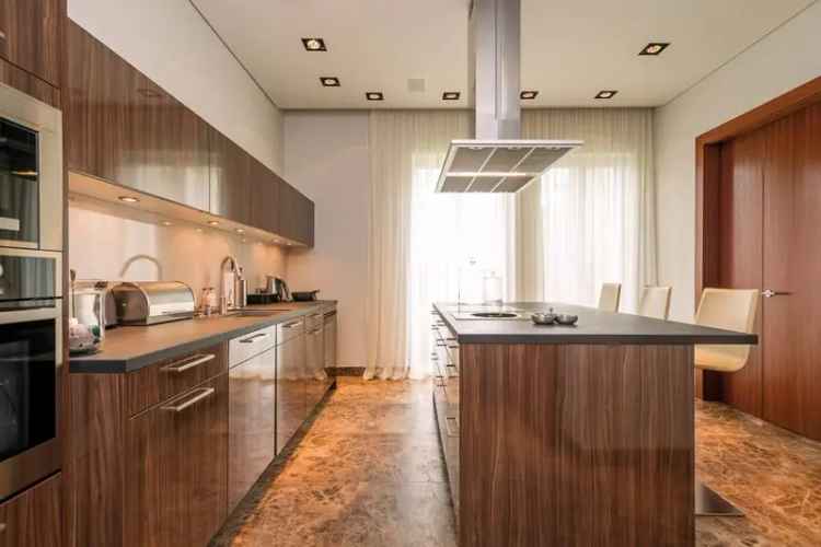 Traum-Maisonette im Herzen von Grunewald mit Concierge-Service