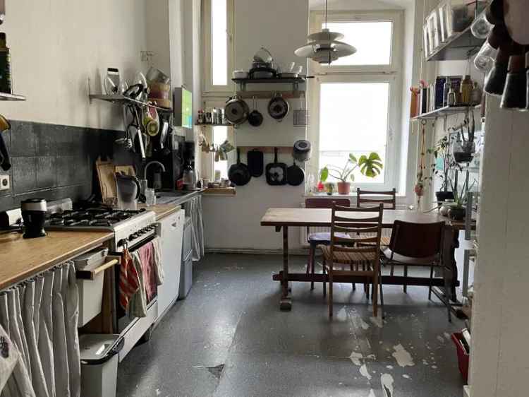 Miete Wohnung in Neukölln Berlin mit 4 Zimmern und 2 Bädern