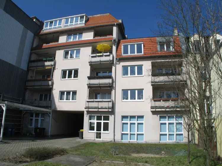 Kapitalanleger aufgepasst: solide vermietete 3 Zimmerwohnung in ruhiger Lage