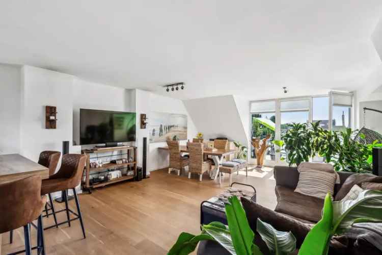 Familienfreundliche Maisonette Wohnung in Lörick mit Terrasse und Tiefgaragenstellplätzen