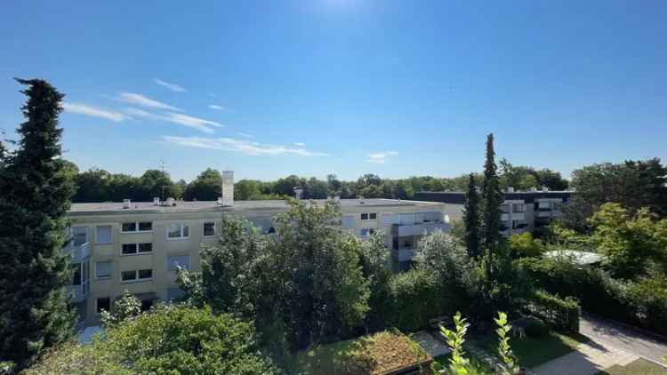 Luxuriöse Dachterrassenwohnung in ruhiger Wohnlage