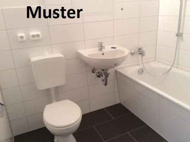 NEU saniert 3 - Zimmer-Wohnung mit Balkon und Aufzug