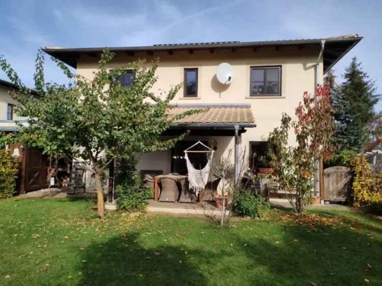 Charmantes Einfamilienhaus in mediterranem Stil mit Südgarten nahe Seebad Caputh