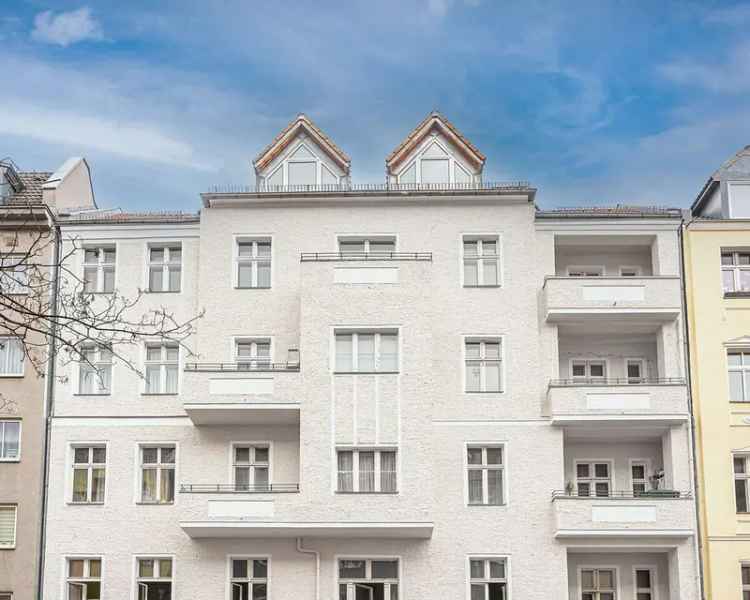 3 Zimmer Wohnung Altbau Loggia Balkon Fuldastraße