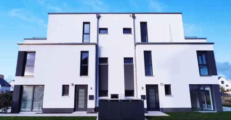 Exklusive Wohnlage - Neubau DHH in Hochheim - Don’t miss out this stunning opportunity