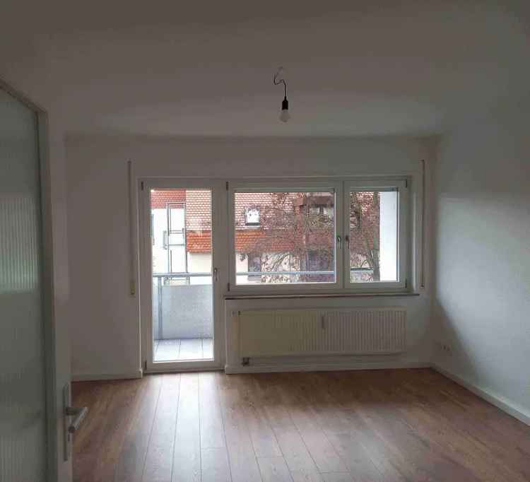 S-Nord Mönchstr. 3-ZW m. Stadtblick