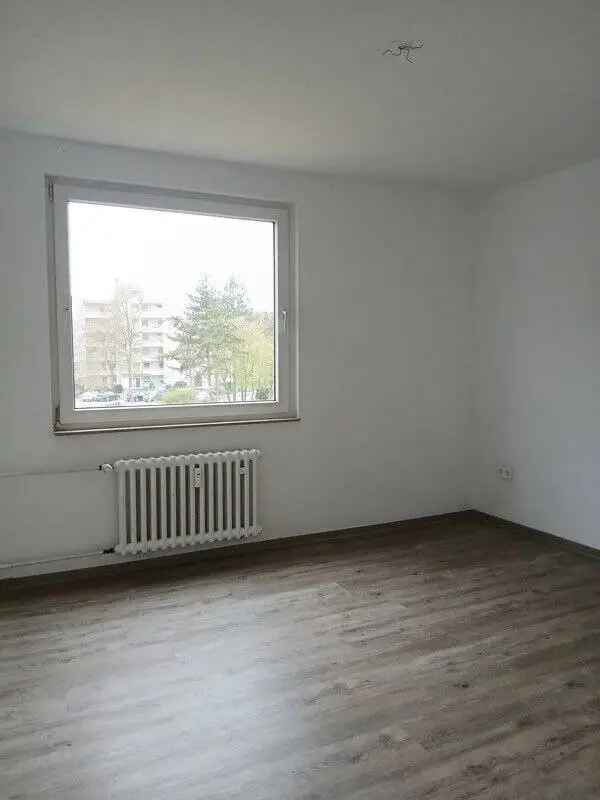 3,5 Zimmer-Wohnung mit Balkon in Bielefeld-Sennestadt