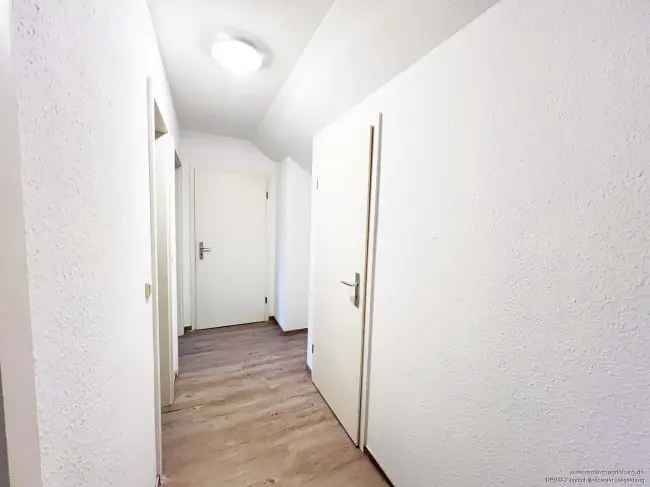 2 5 Zimmer Wohnung mit Balkon in Burg Innenstadt